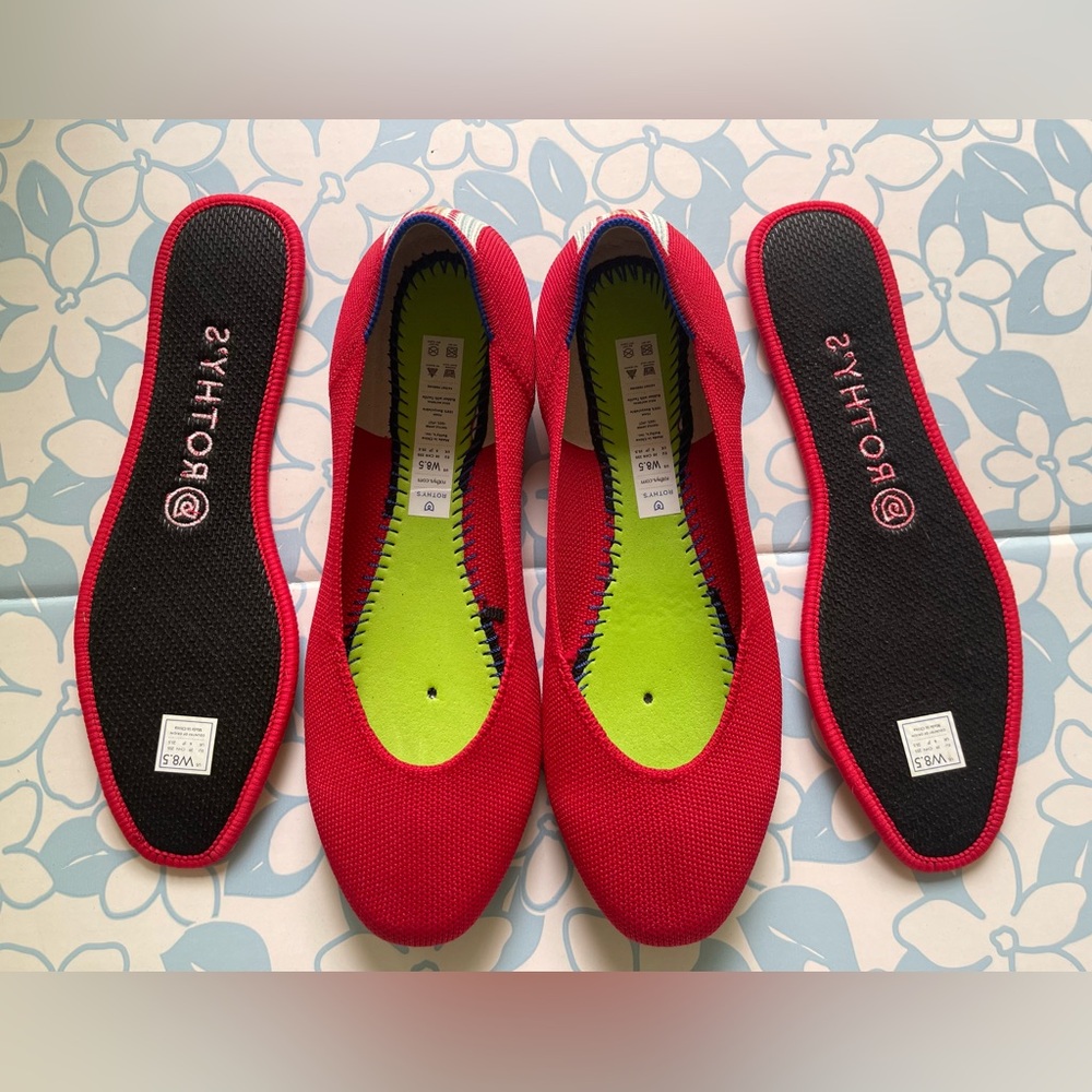 *FINAL PRICE DROP*  NWT Rothy's Square Toed Flats in Cardinal Red Size 8.5